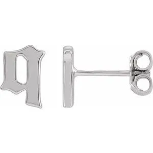 14K White Single Gothic Initial Q Earring