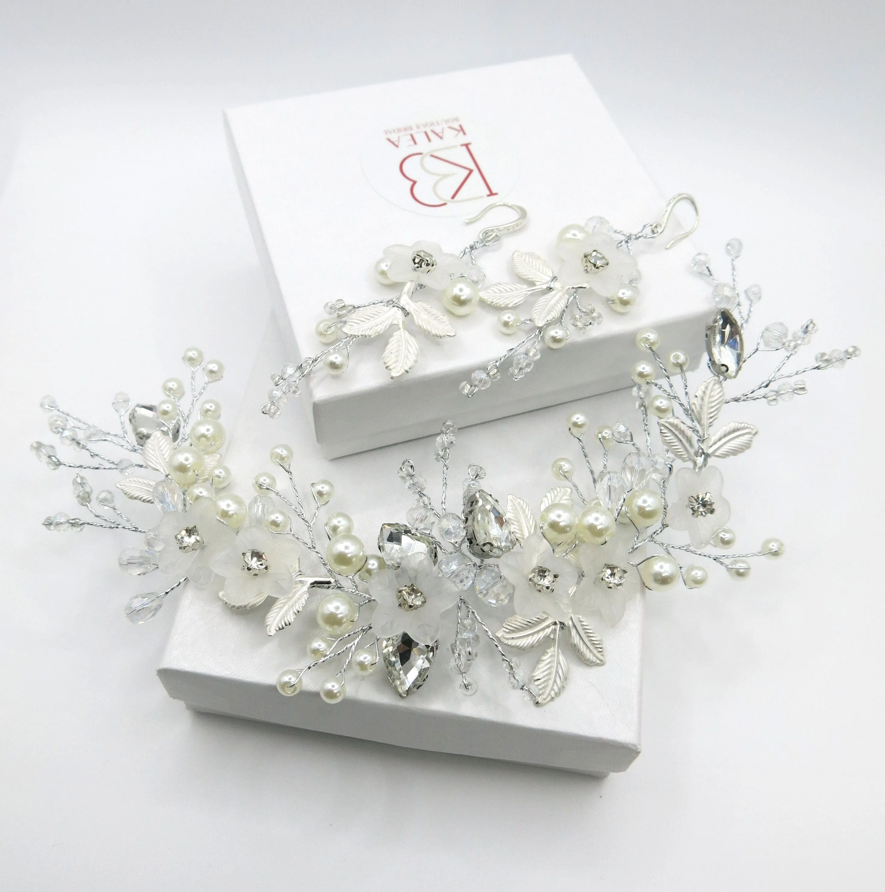 3 PC Bride Flower Pearl Gem Hair Jewelry Set, Rhinestone Crystal Boho Wedding Hair Vine Gold Headpiece, Bridal Headband and Earrings Set
