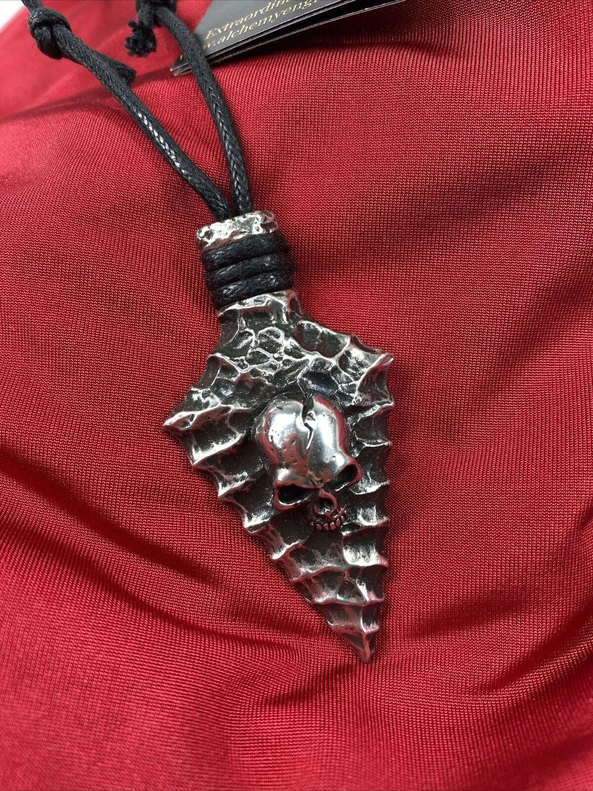 Alchemy Gothic P731 CAPITANEUS NECKLACE Skull Flint Arrowhead Pendant  Cord