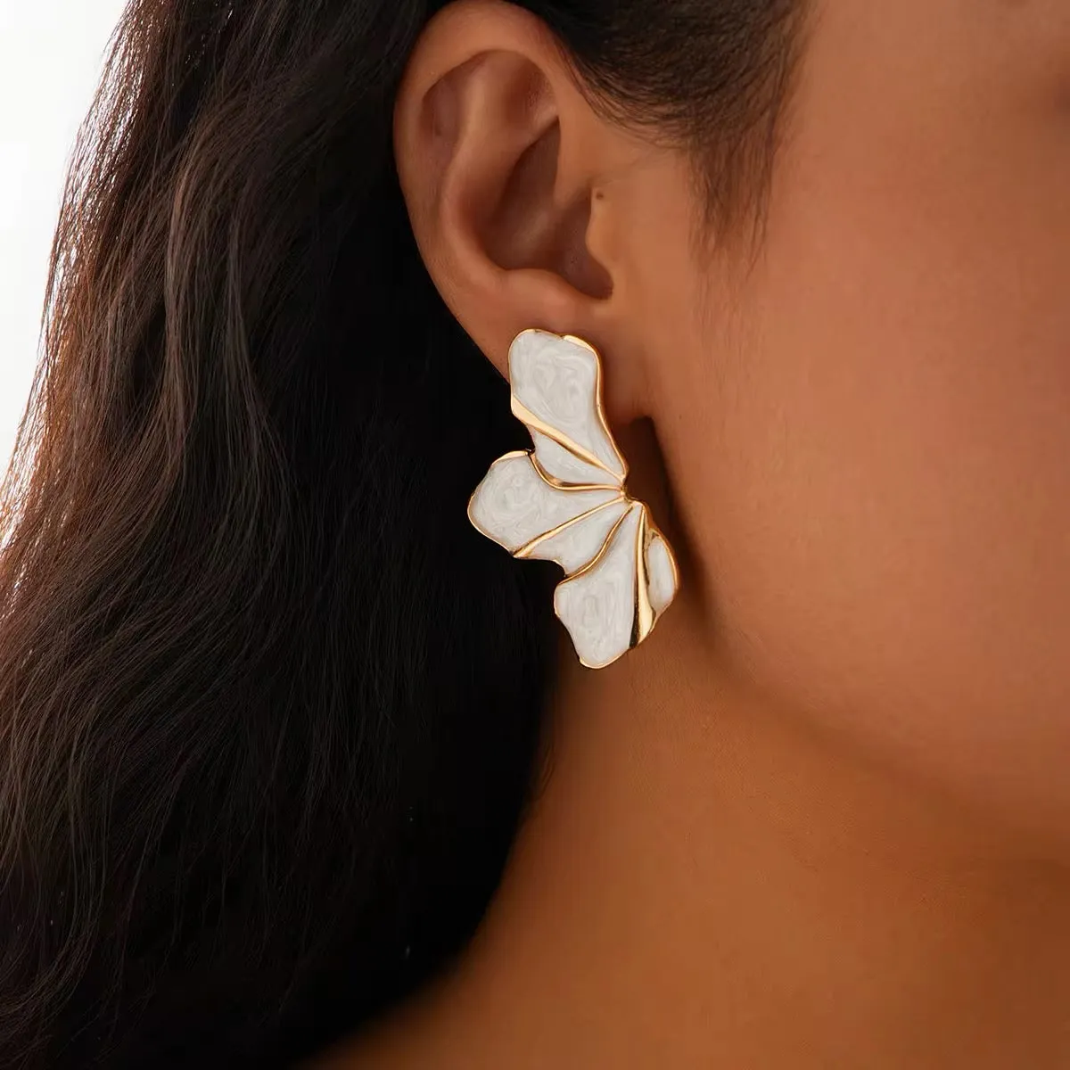 Asymmetric Charming Enamel Flower Petal Stud Earrings