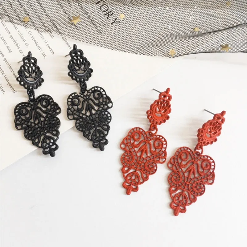 Black Metal Hollow Leaf Weave Shaped Drop Earrings