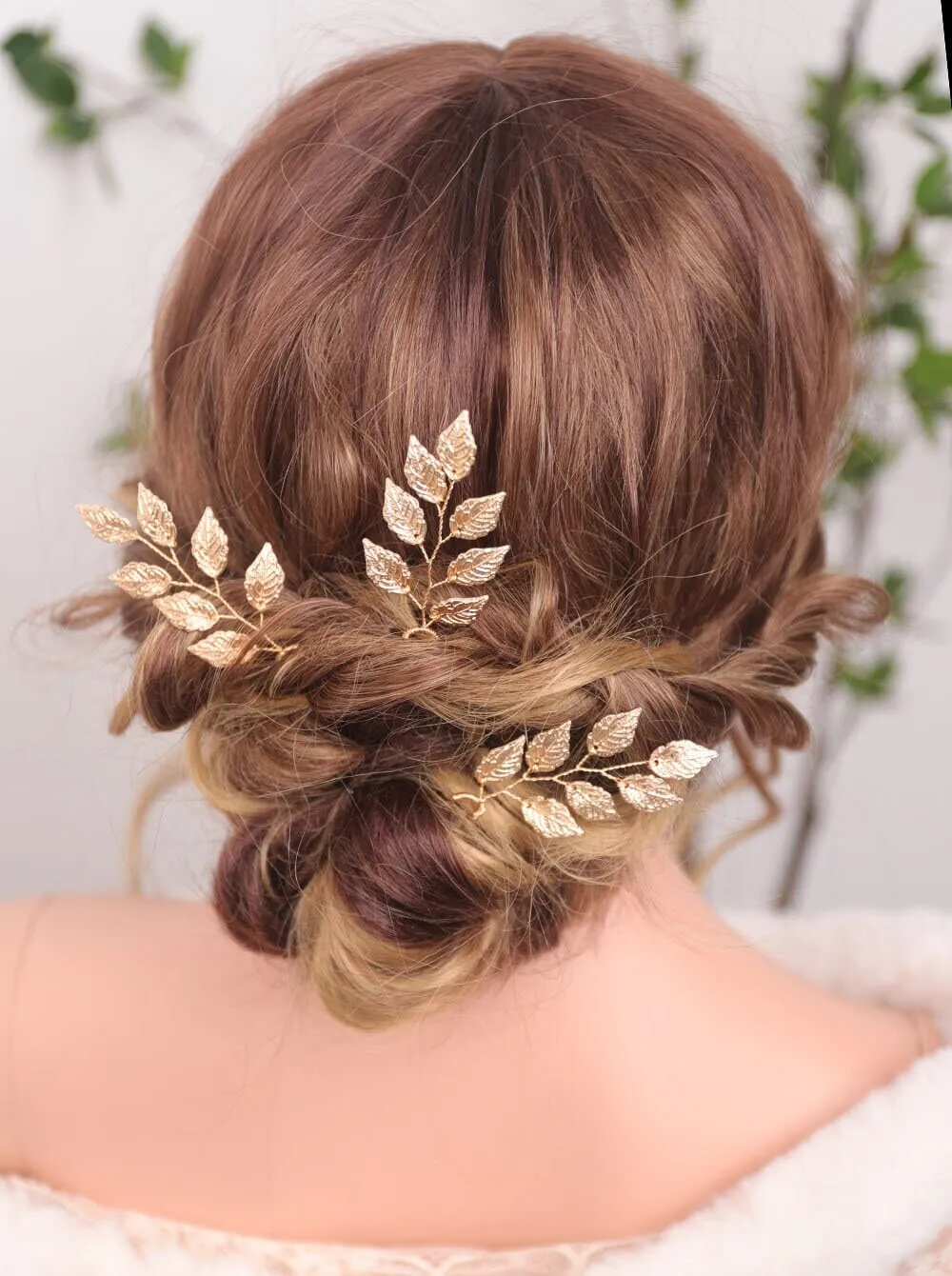 Bridal Gold Leaf 3 PC Hairpin Set, Greek Goddess Hair Pins, Delicate Wedding Head Piece Gold Leaf Hairpin Hair Accessory, Set of 3
