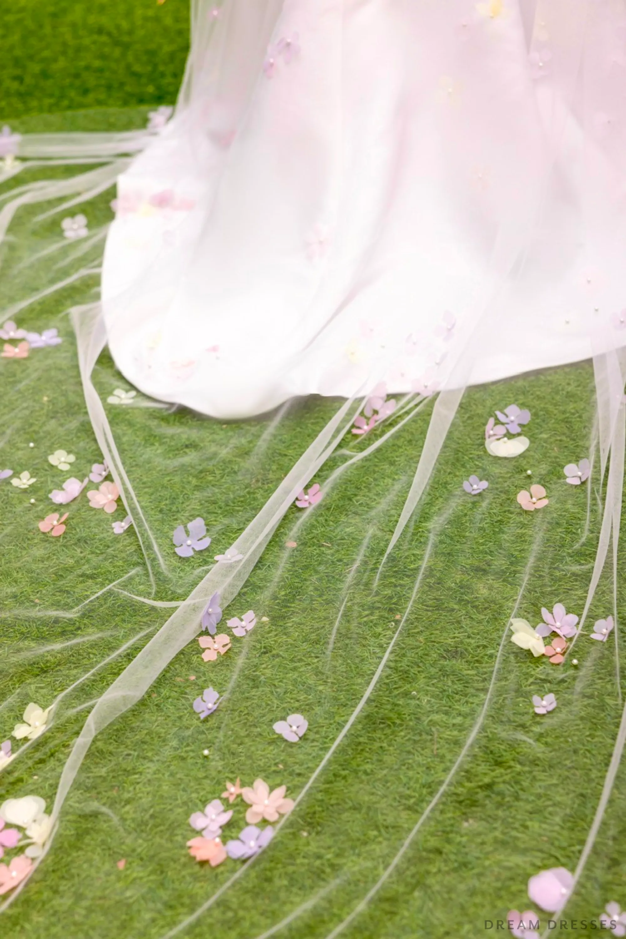 Bridal Veil with 3D Flowers (#ESIYA)