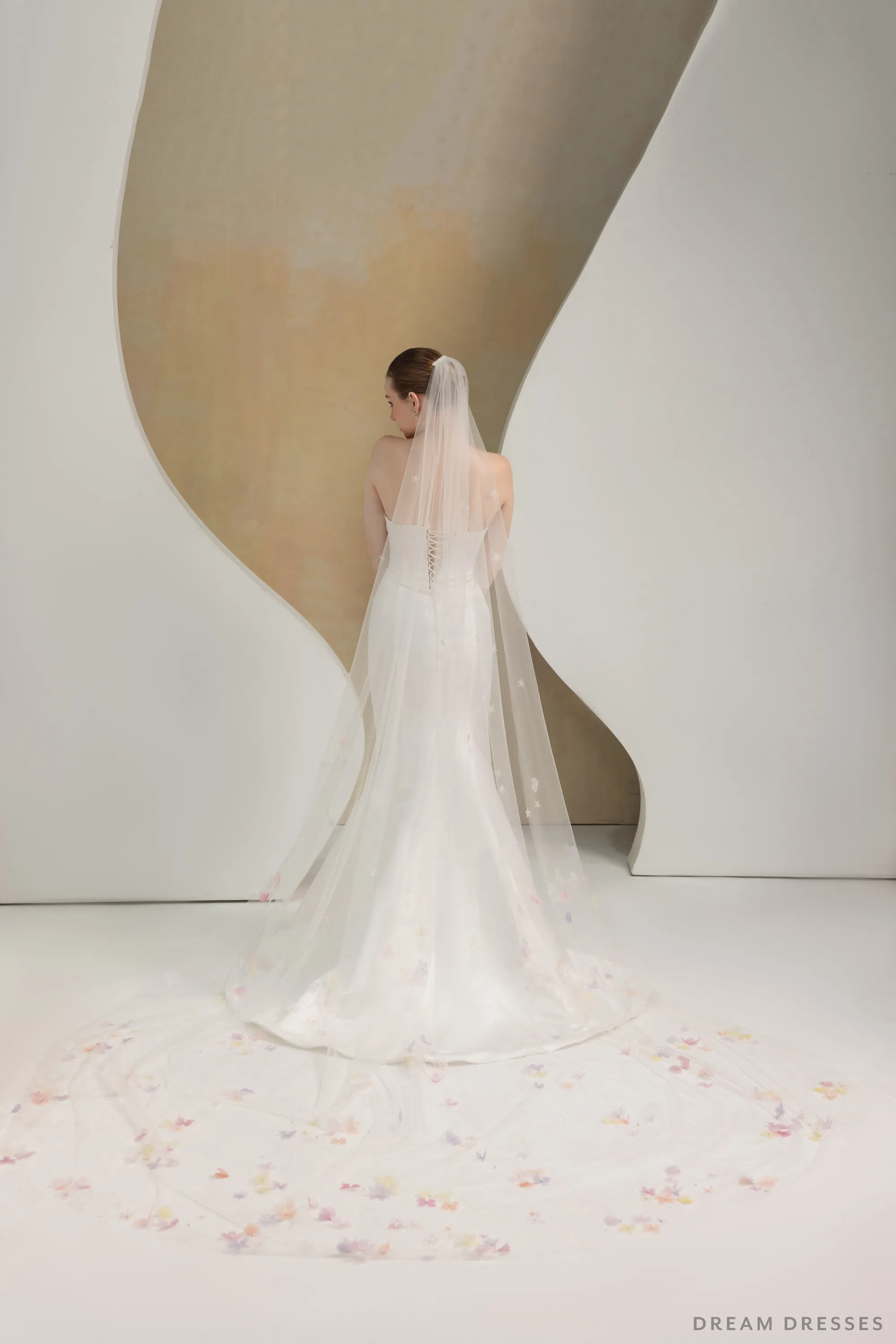 Bridal Veil with 3D Flowers (#ESIYA)