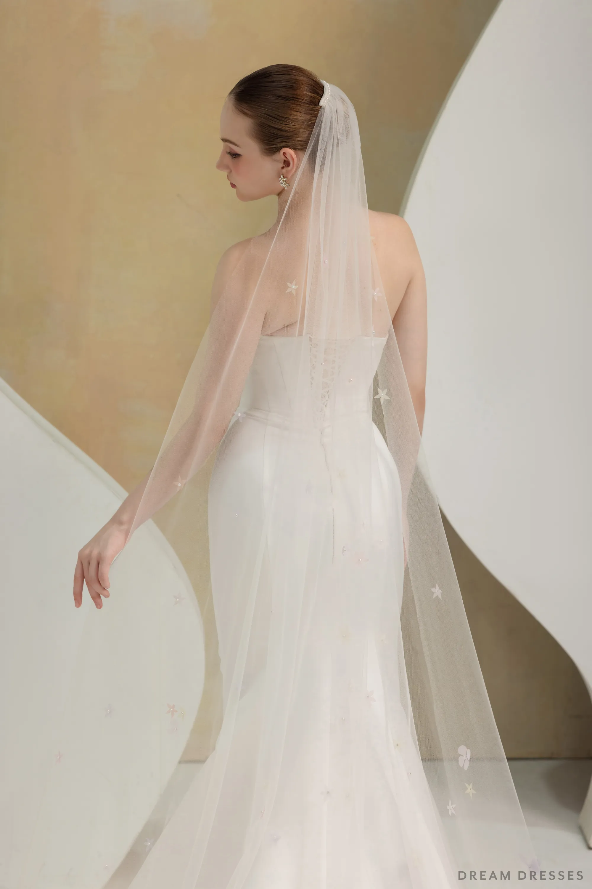 Bridal Veil with 3D Flowers (#ESIYA)