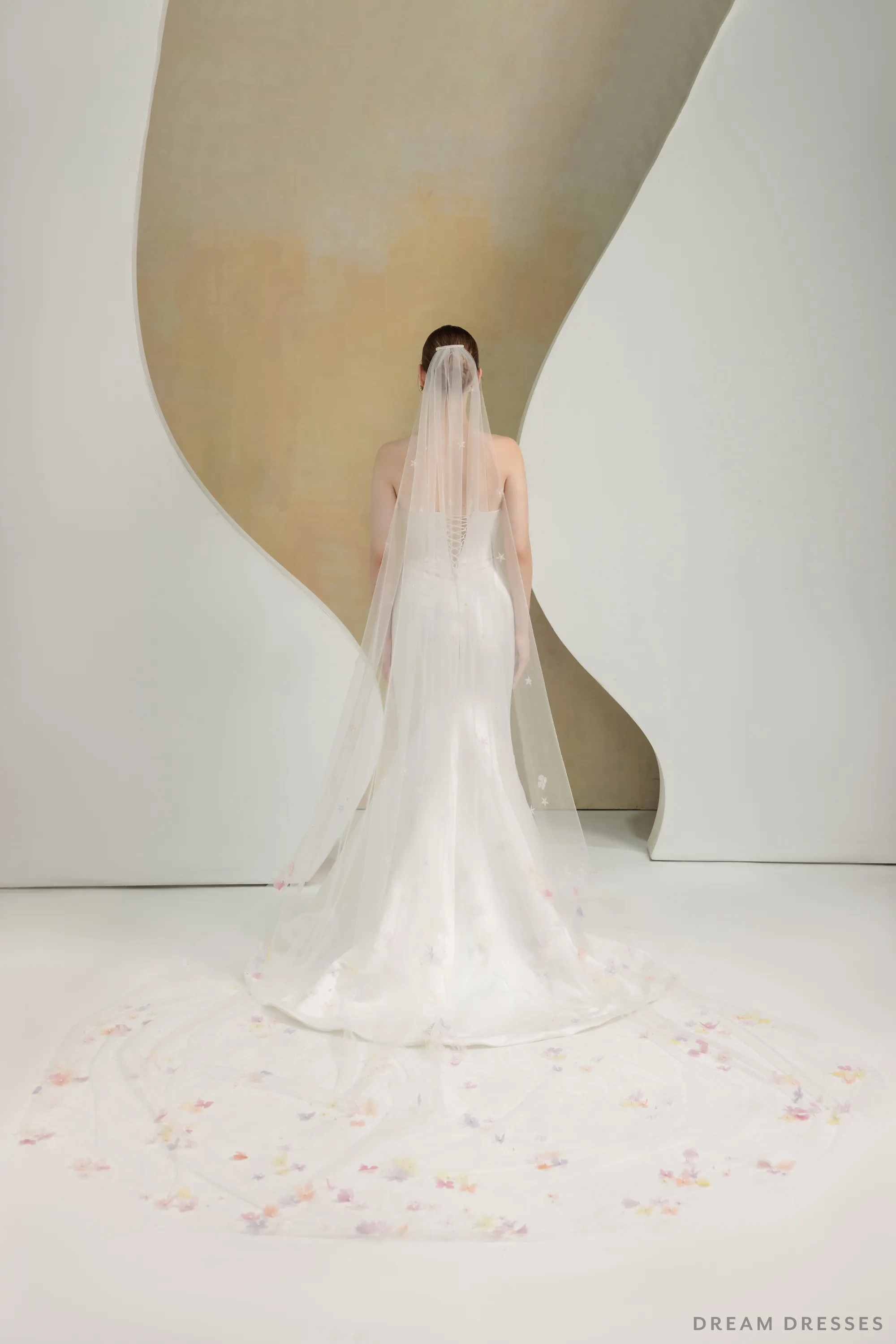 Bridal Veil with 3D Flowers (#ESIYA)