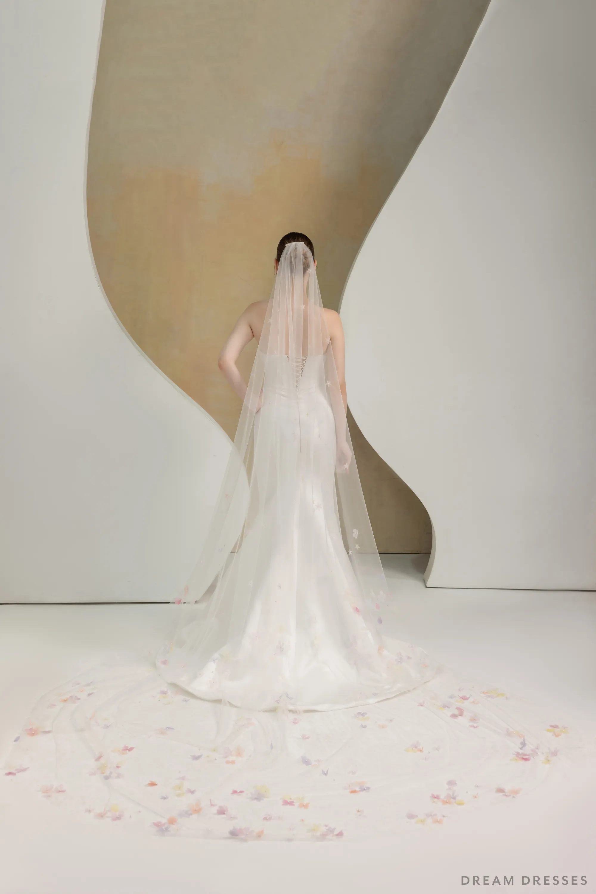 Bridal Veil with 3D Flowers (#ESIYA)