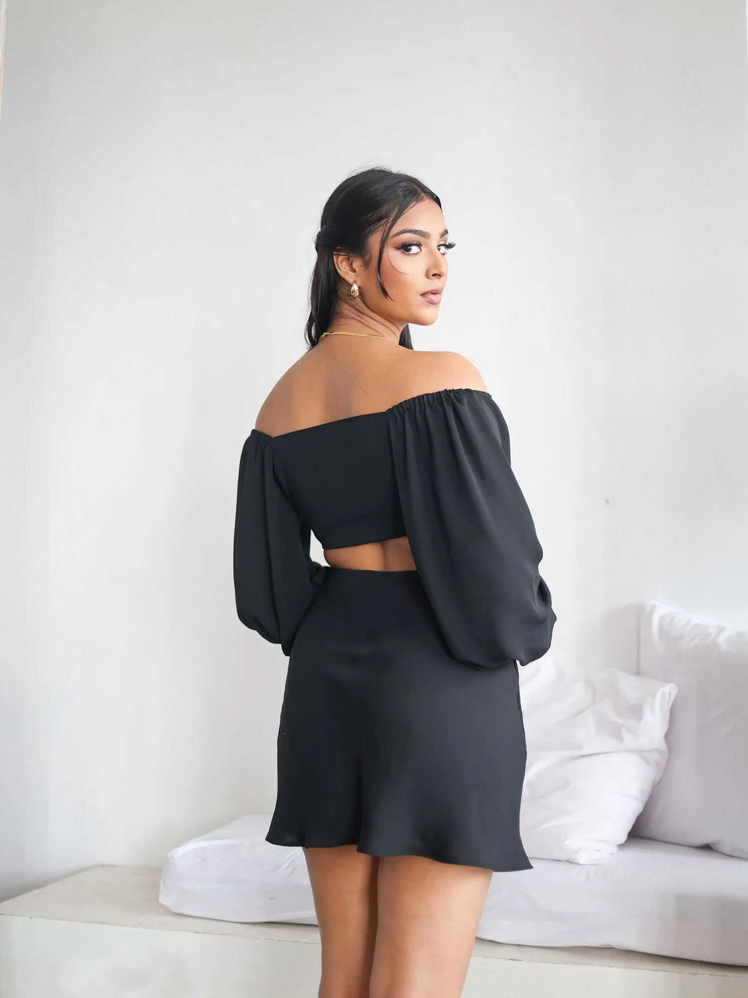 Bustier Detail Balloon Sleeve Front Tie-Up Top