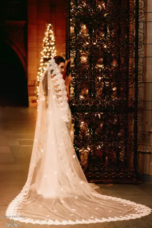 Cathedral Wedding Veil (#Izia)