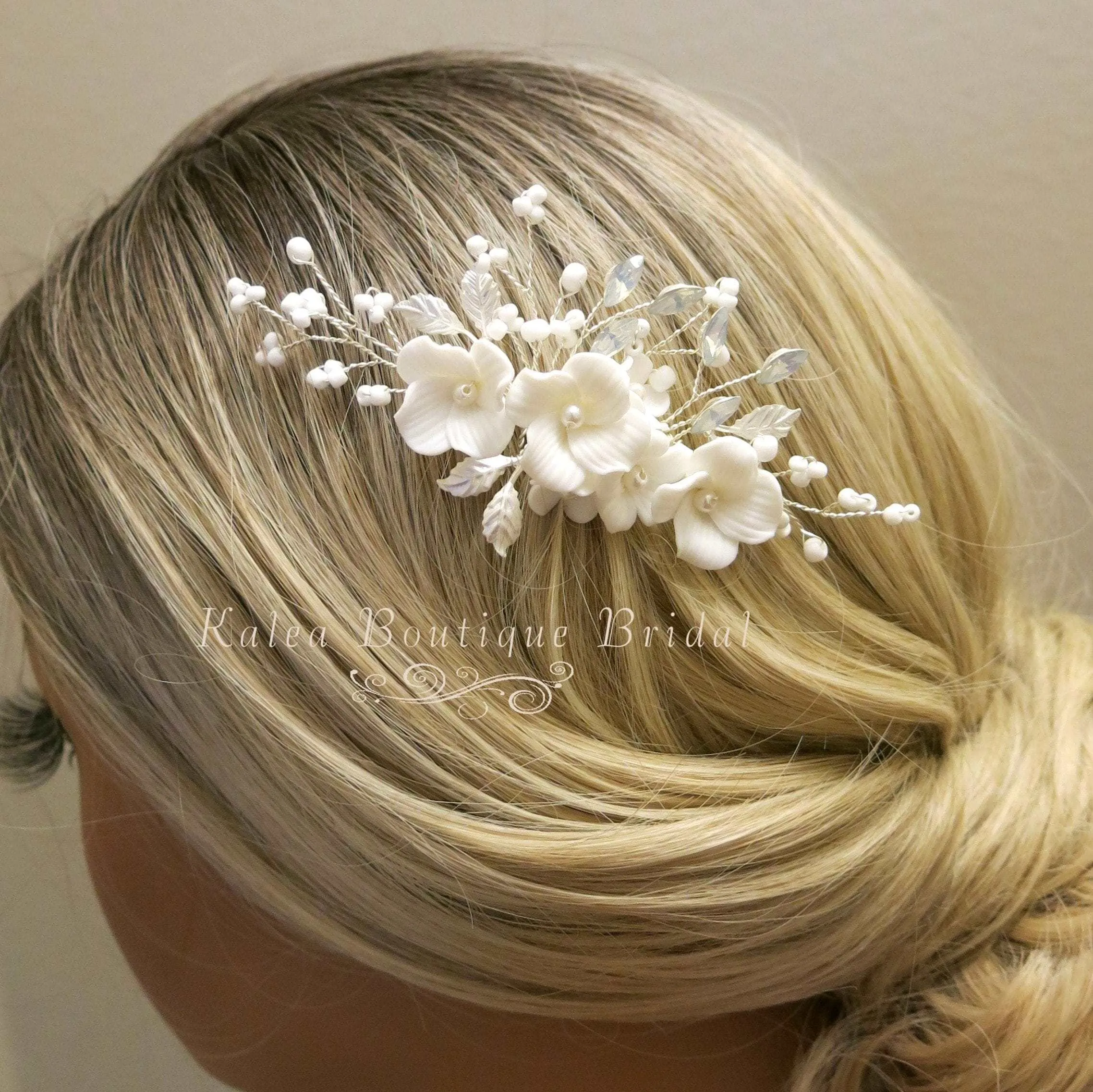 Ceramic Flower Small Bridal Hair Comb, White Flower Branch Hairpin, Wedding Floral Hairpiece, Clay Flower Hair Comb Accessory