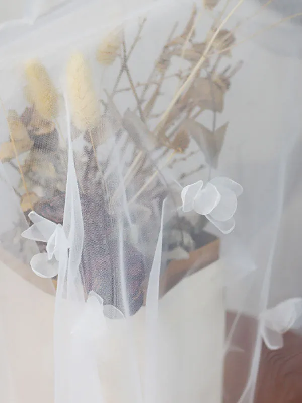 Classic Ivory Two-Tier Flowers Tulle Cut Edge Wedding Veils