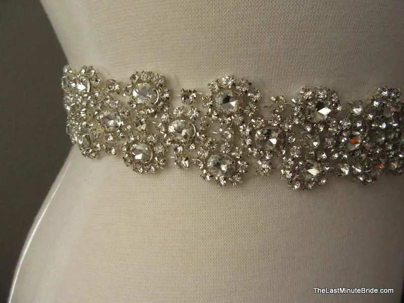 Crystal & Rhinestone Beaded Belt Style: Hawaii