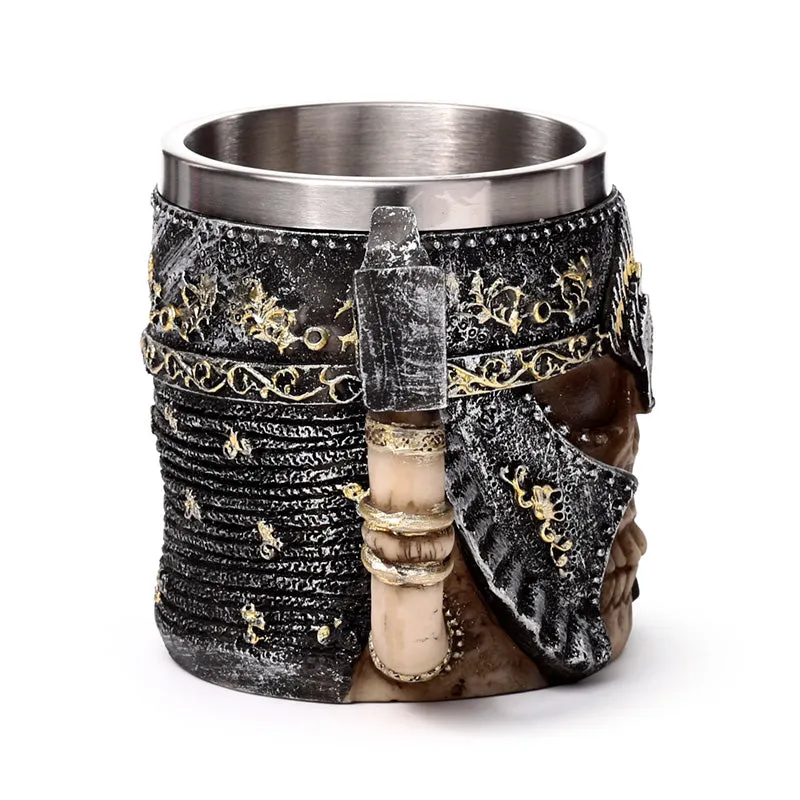 Decorative Tankard - Axe Handle Armoured Skull
