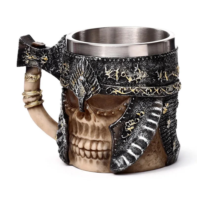 Decorative Tankard - Axe Handle Armoured Skull