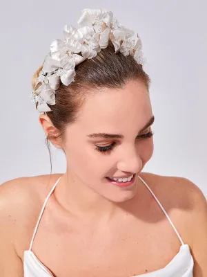 DREAMY FLOWER HEADPIECE