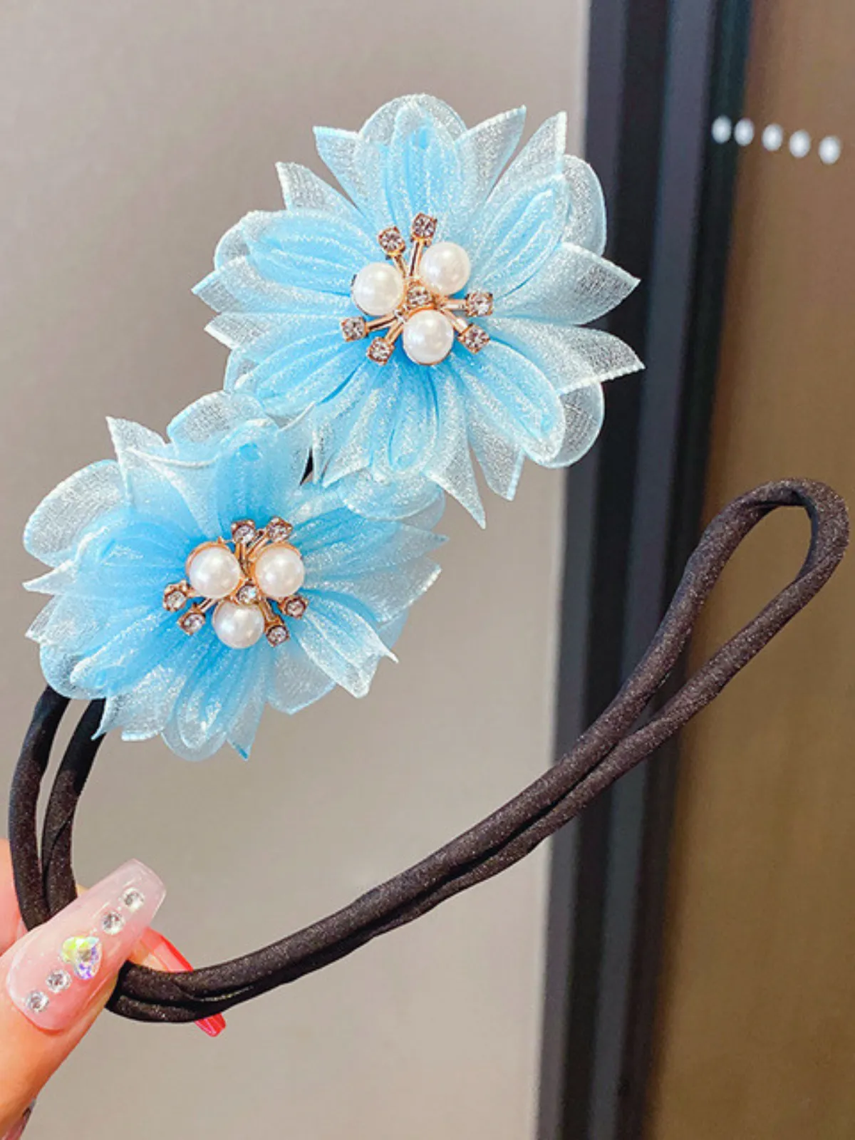 Feels Like Spring Flower Hair Ornament