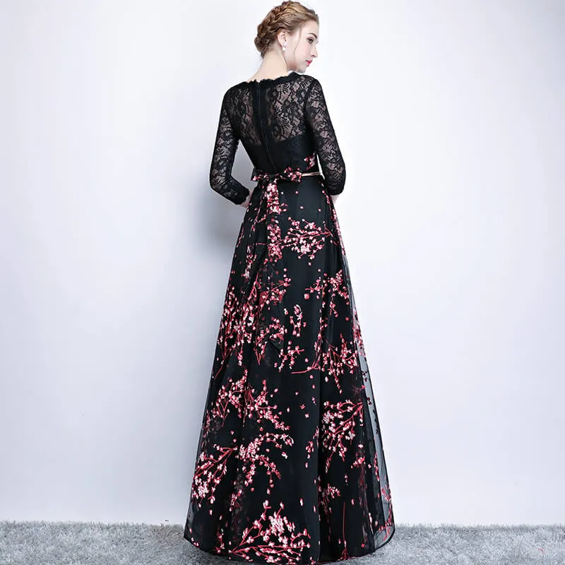 [Final Sale] White Flower  Lace Bodice Pleated Skirt 3/4 Sleeves Pocket Black Party Gown