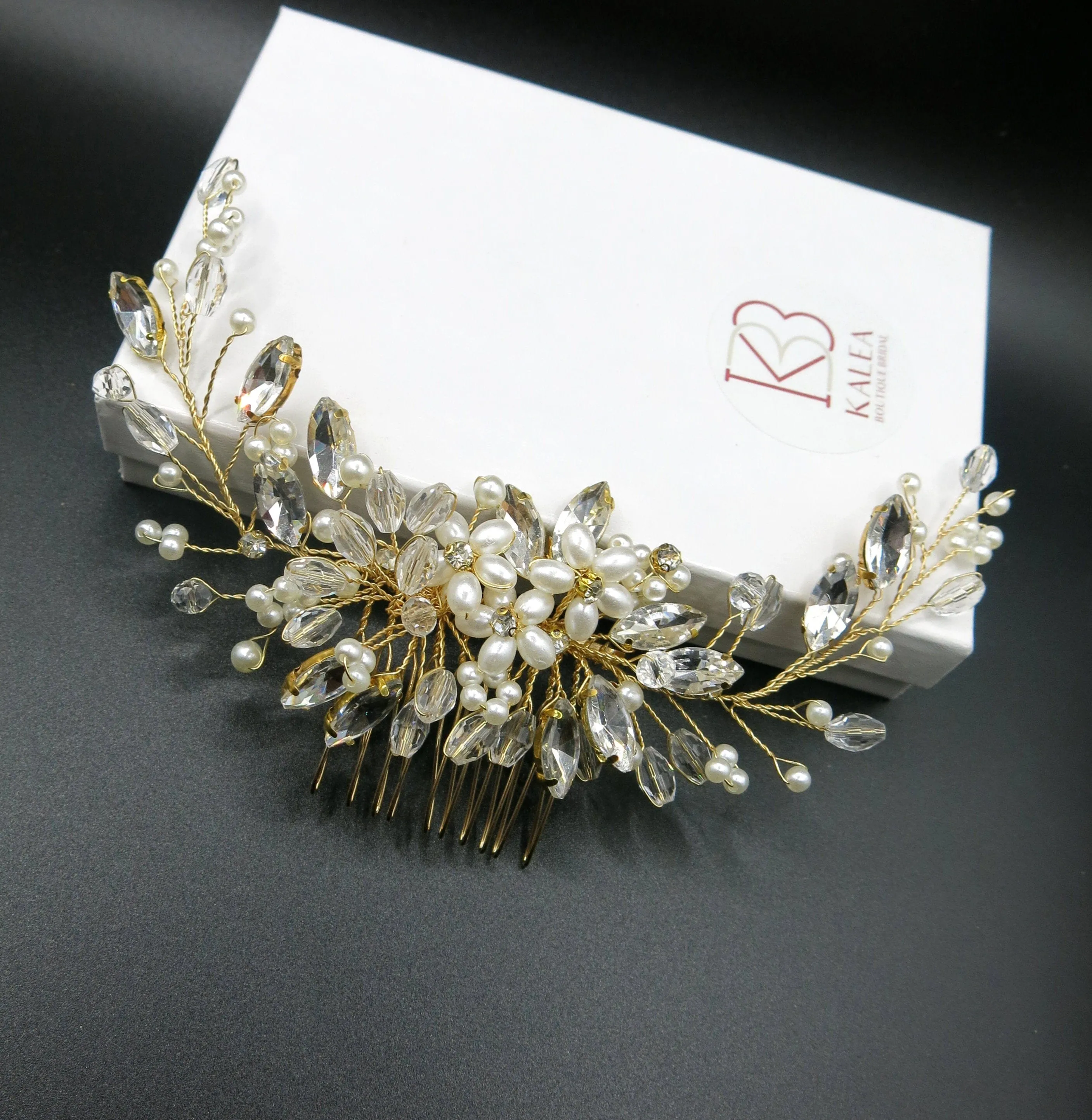 Floral Pearl Hair Comb, Bridal Rhinestone Hairpiece, Wedding Crystal Flower Decorative Hair Comb Headpiece