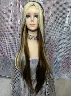 Front Streak Long Wig