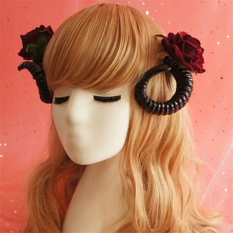 GOTHIC DEVIL HORN HAIRPIN UB2729