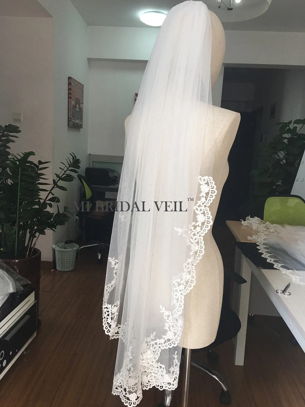 Lace Wedding Veil, Venice Crochet Fingertip Lace Bridal Veil, Lace at Chest, Mi Bridal