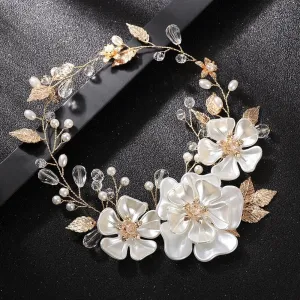 Large White Flower Bridal Hair Vine, Wedding Floral Head Wreath Hairpiece, Pearl Hair Wire Headpiece for Bride