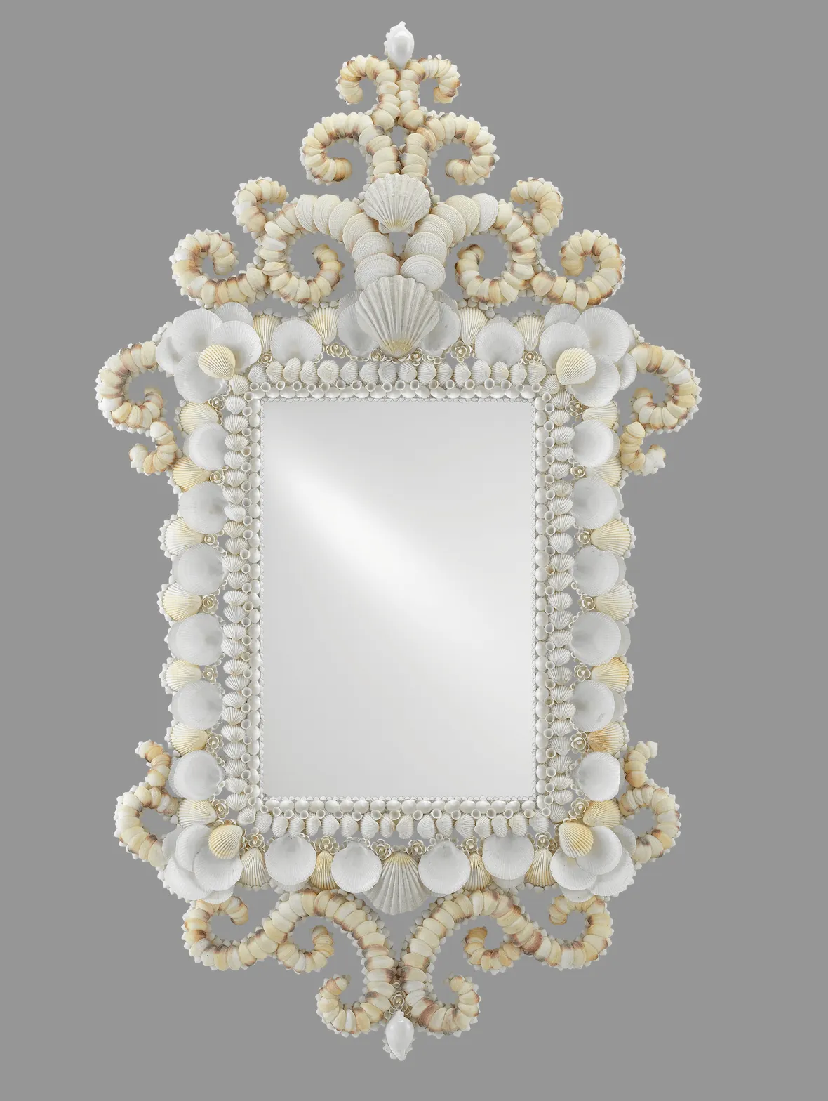 Leanna Shell Mirror