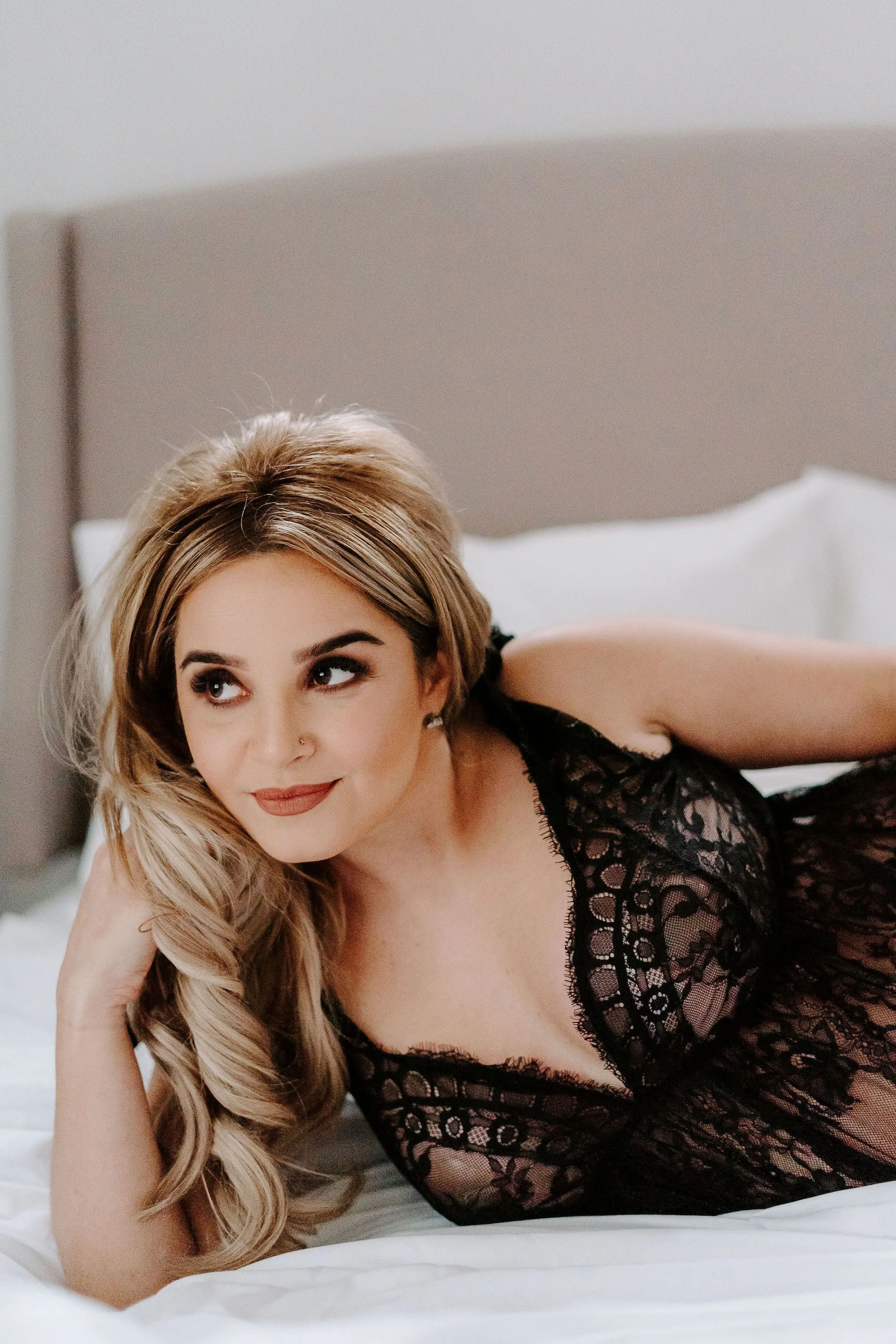 Maternity Unlined Lace Plunge Babydoll & Panty