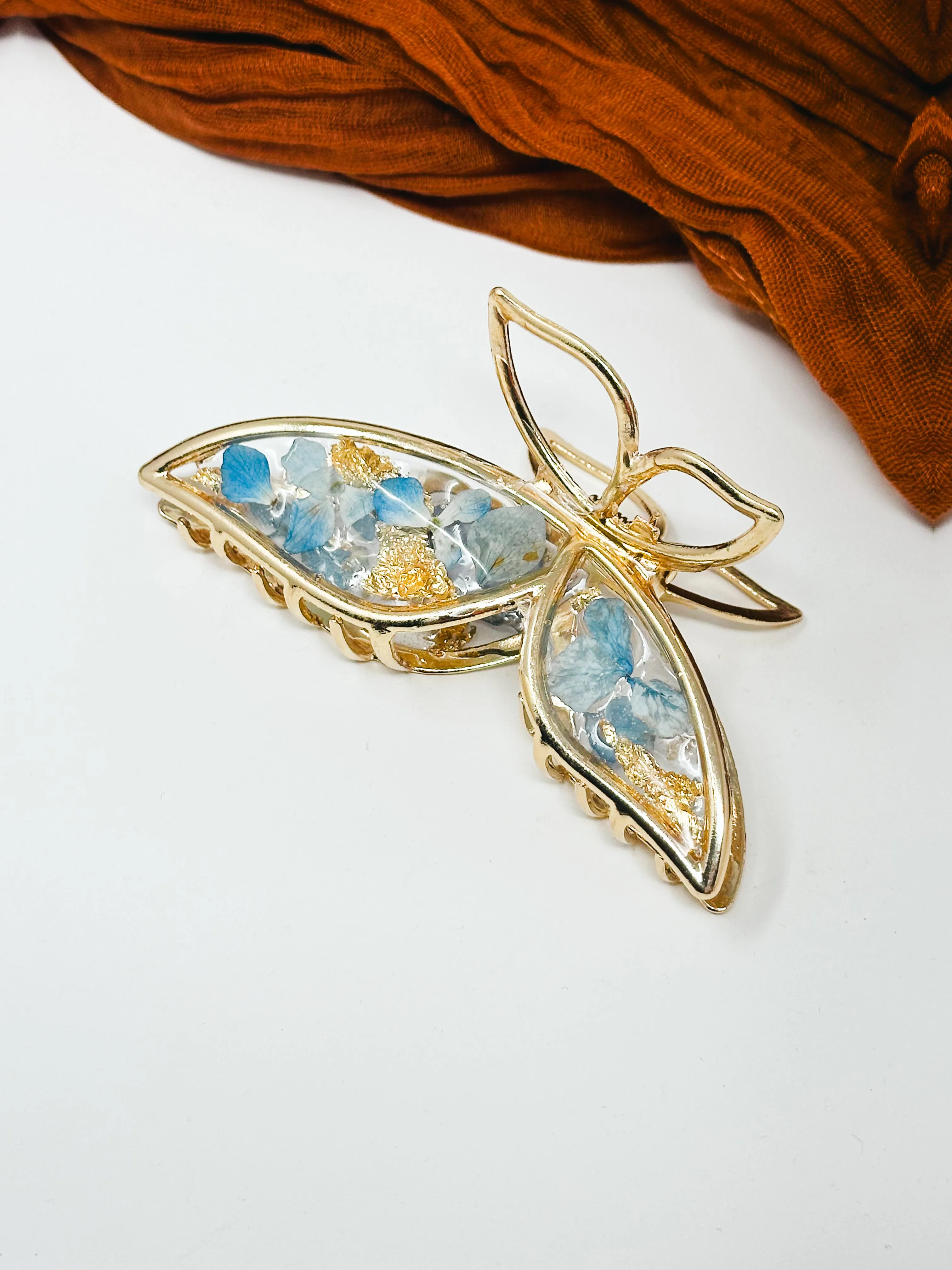 Metal Butterfly Clips in silver and gold. MADE TO ORDER. Select your own flowers.