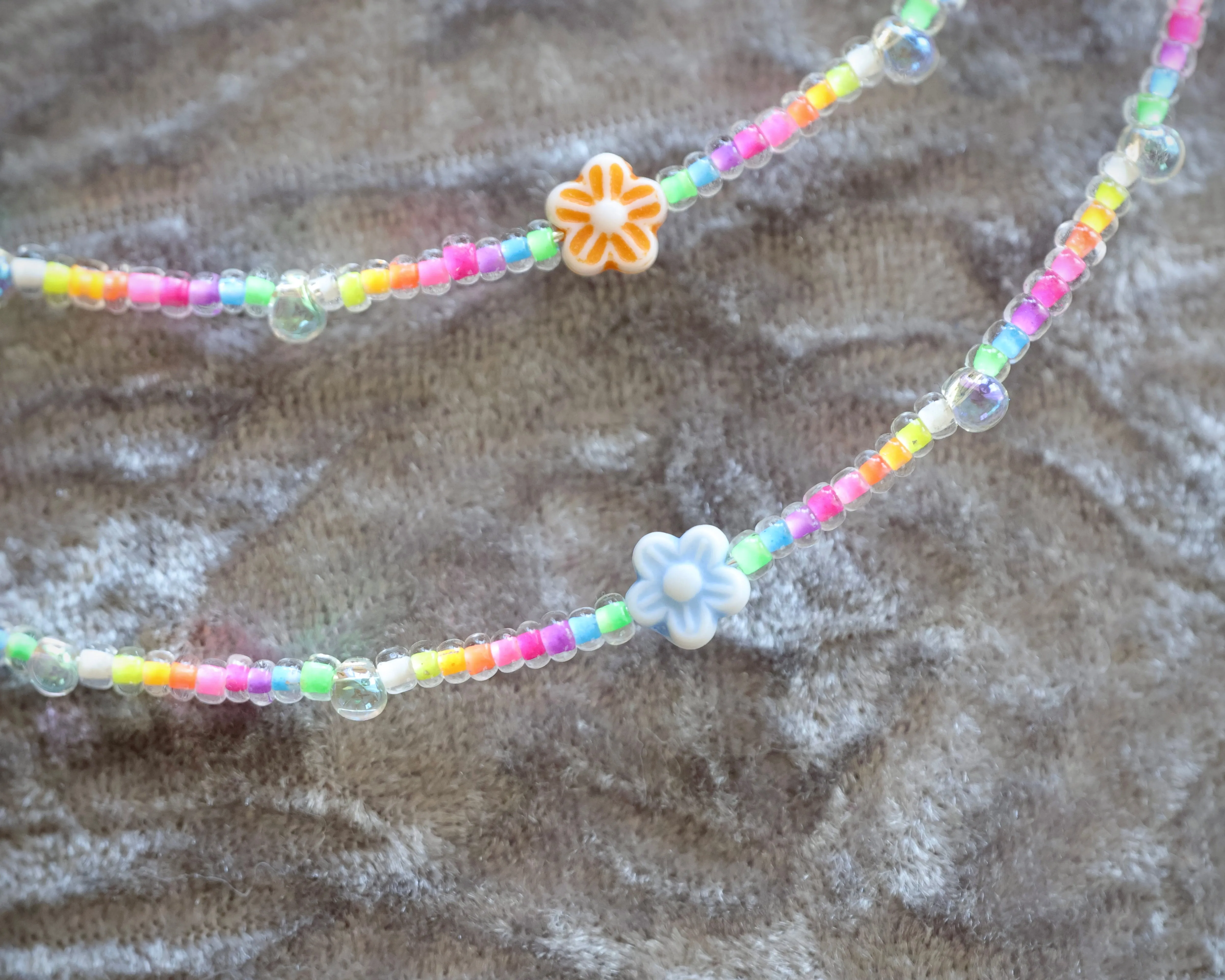 Neon Rainbow   Daisy