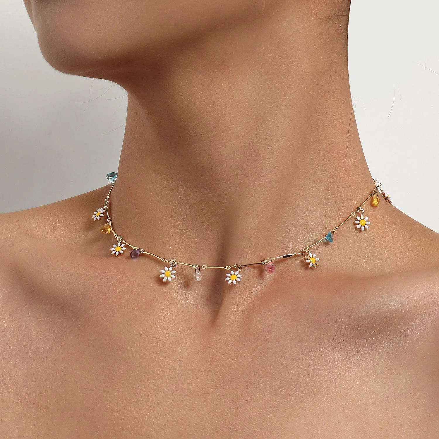 New Lovely Daisy Flowers Colorful Beaded  Necklace