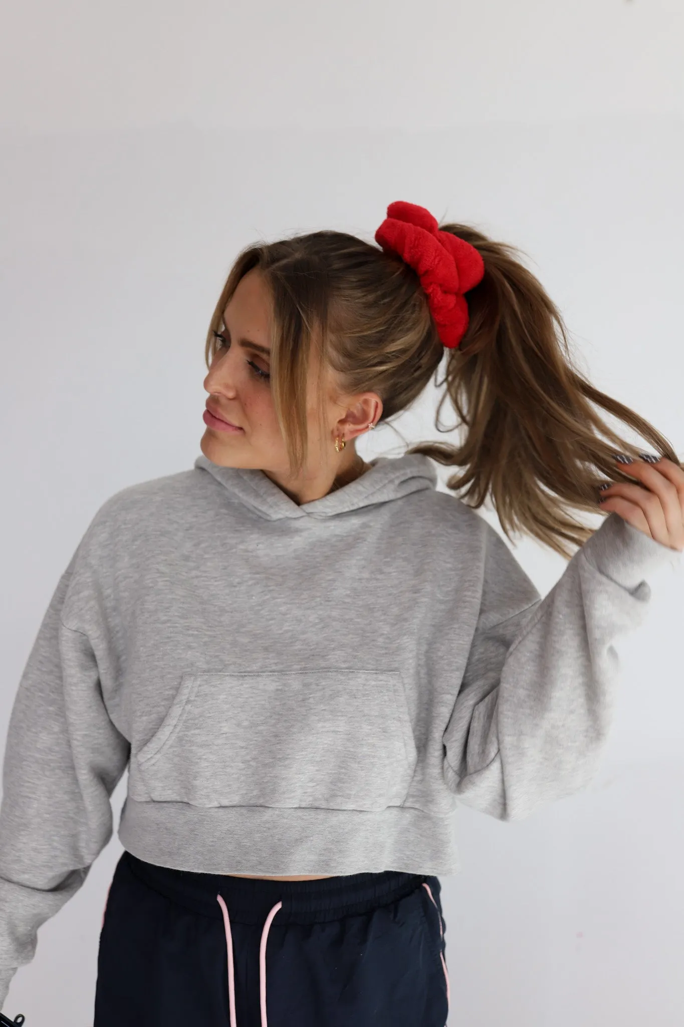 OVERSIZED TOWEL SCRUNCHIES ( 18 COLORS )