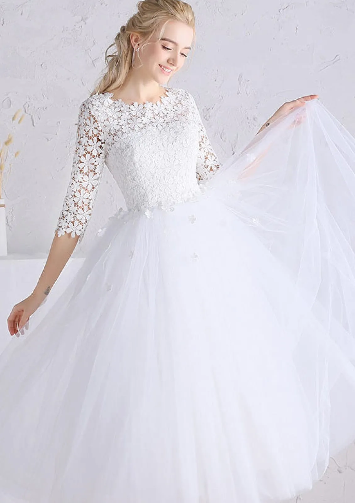 Princess Tea Length White Flowers Lace Tulle Wedding Dress