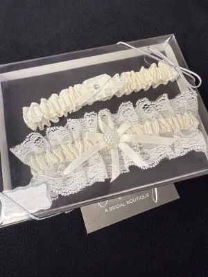 Private Collection Ivory Garter