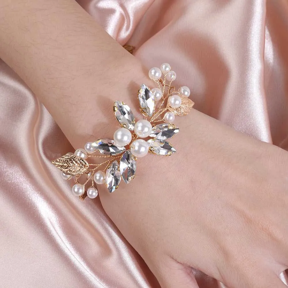 Rhinestone Pearl Flower Bracelet, Crystal Gem Floral Bracelet for Bride, Wedding Style Wire Bracelet