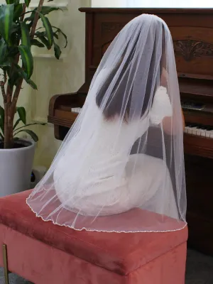 Roycebridal Beaded Short Bridal Veils Fingertip Length V684