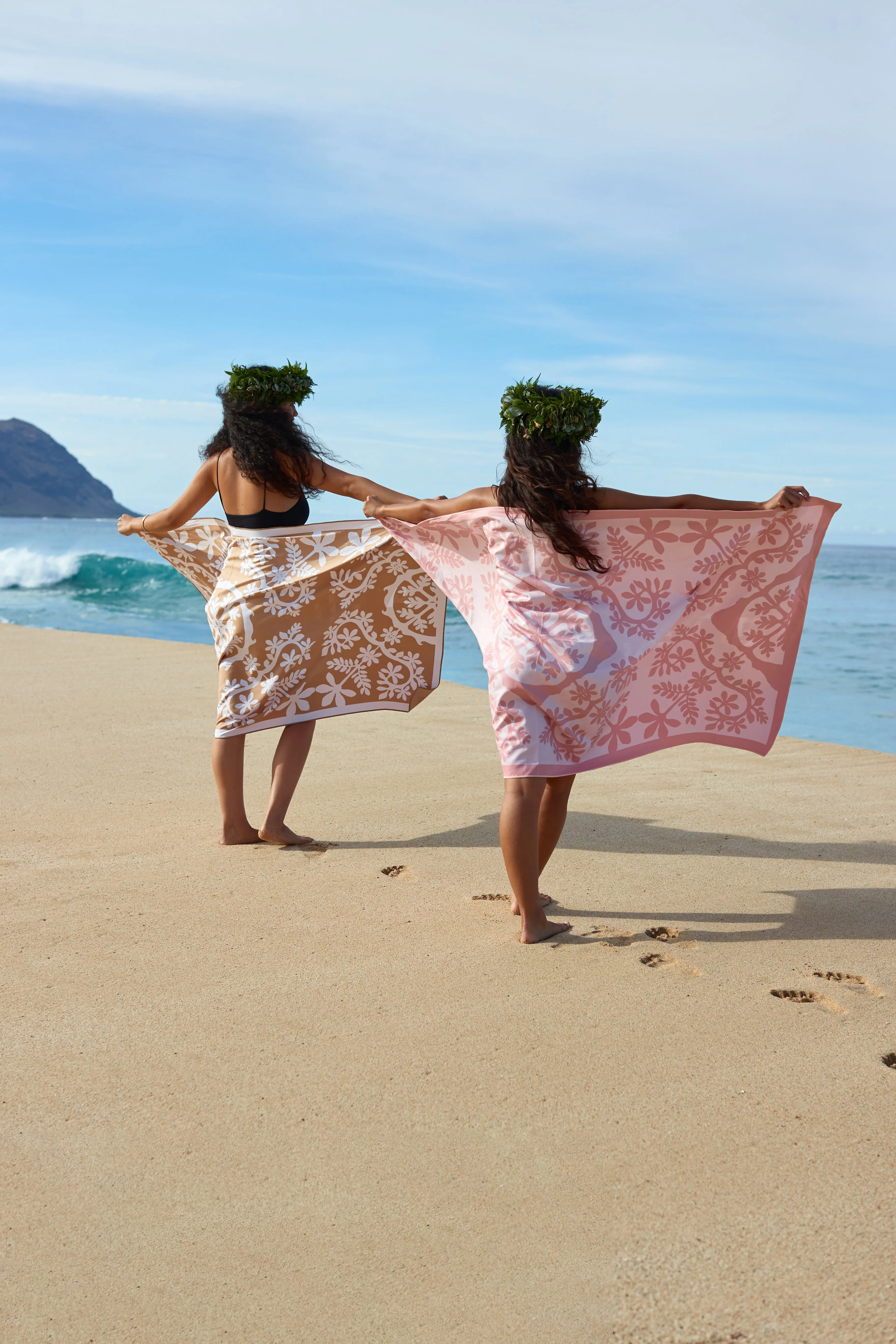 Sand Free Towel - “Naupaka Kahakai”