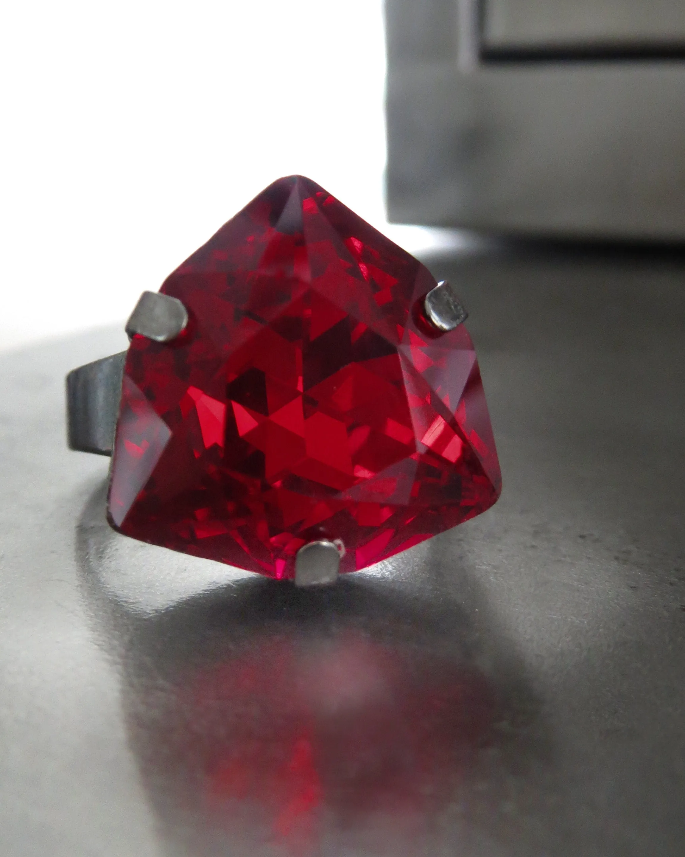 SCARLET - Regal Red Crystal Ring - Trilliant Triangle Shape