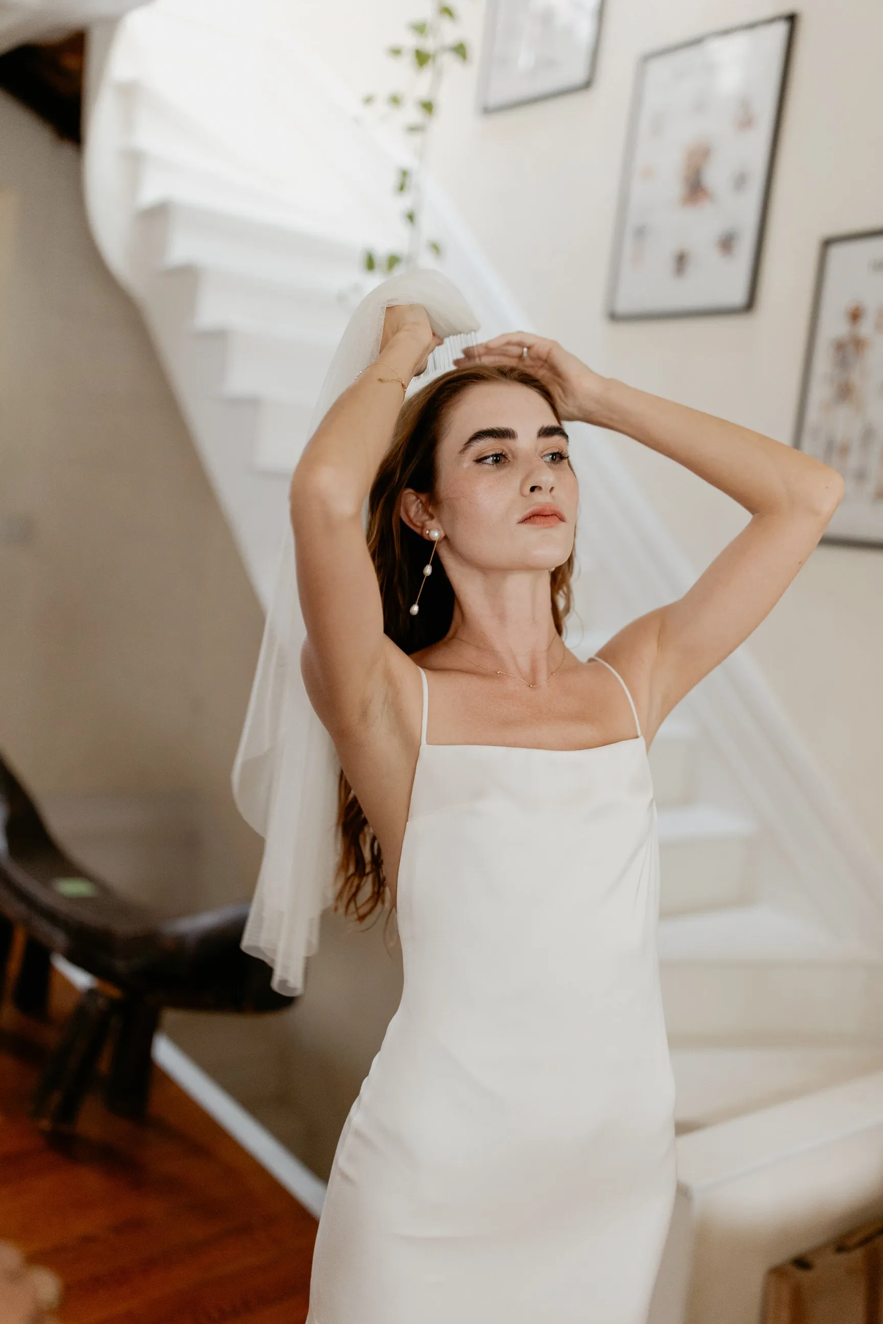 Simple Elbow Length Wedding Veil, Soft Single Tier Bridal Veil with Cut Edge