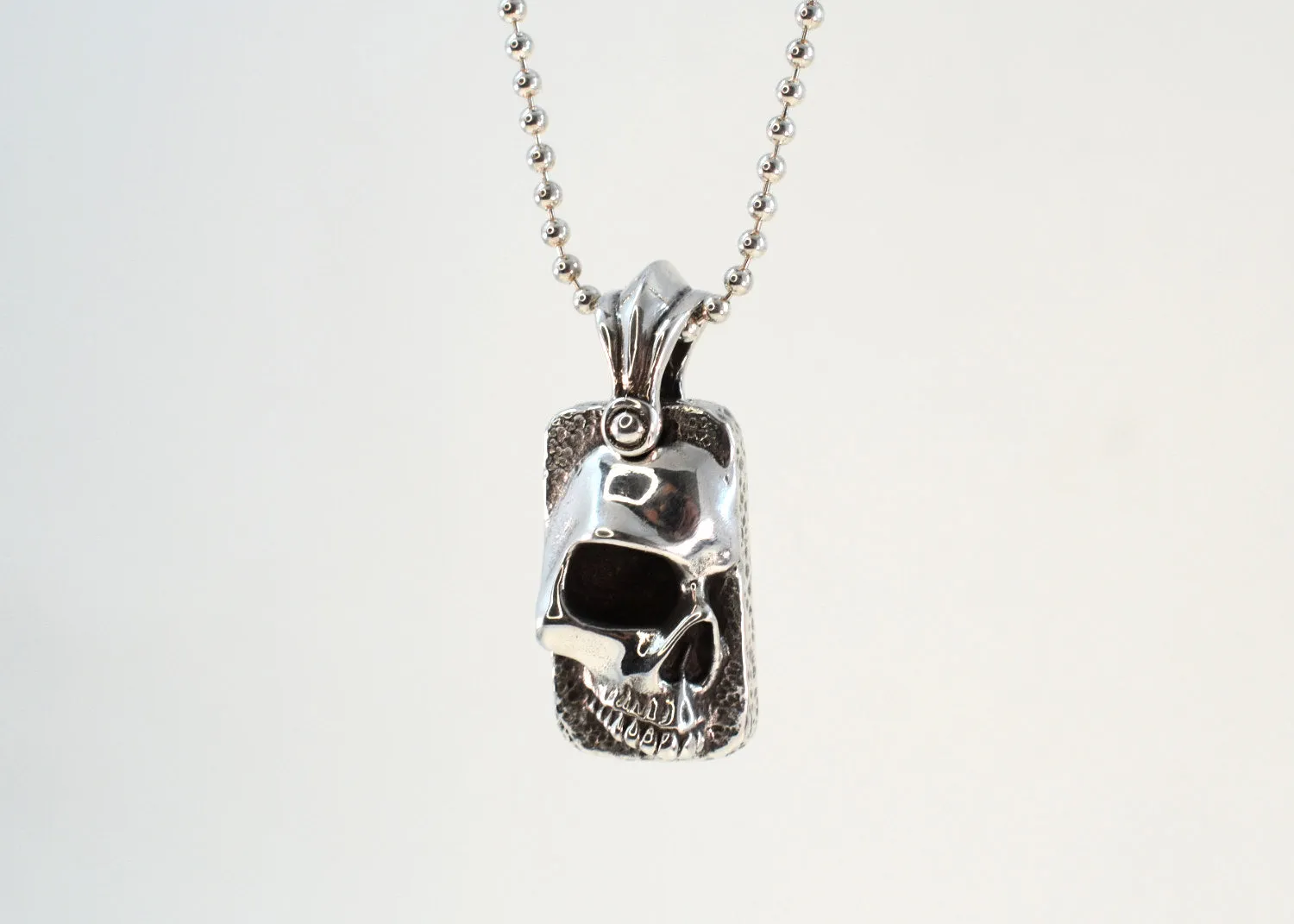 Skull Mini Dog Tag
