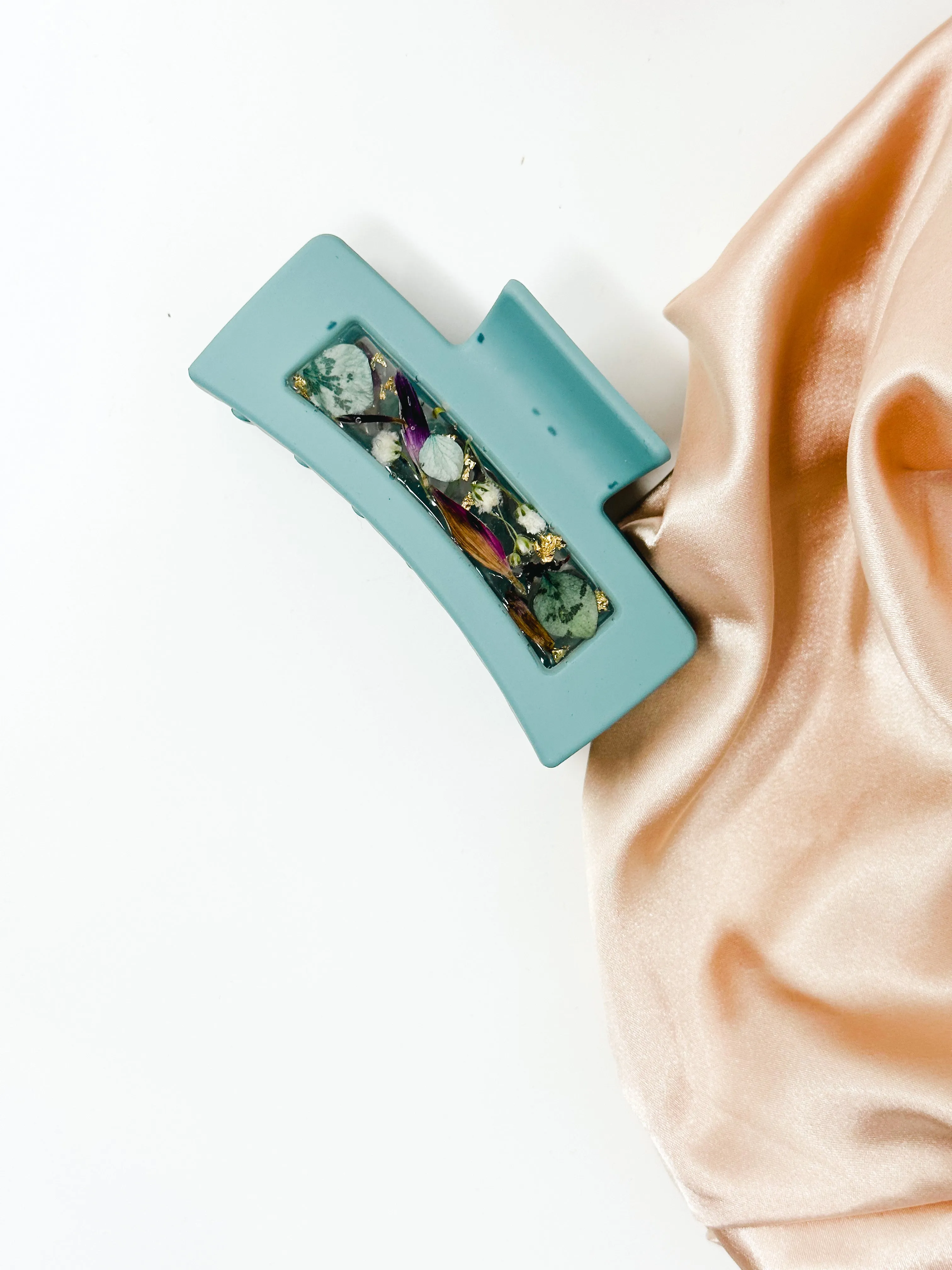 Sky Blue Claw Clip Infused with Real Flowers in Resin.
