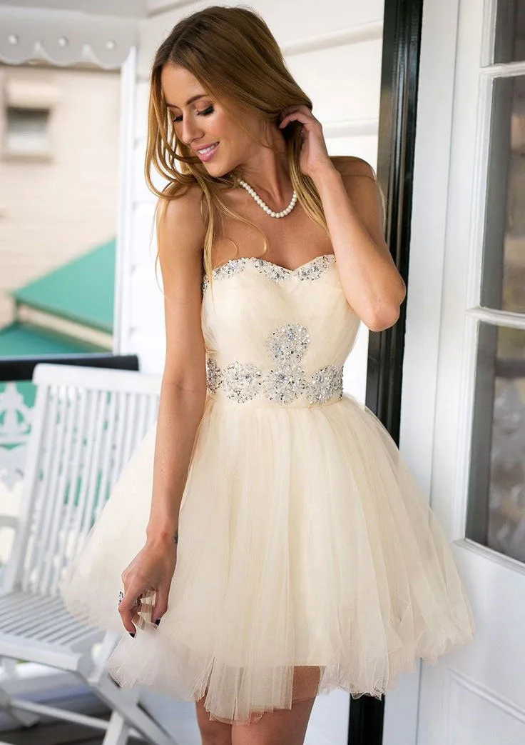 Tulle Cocktail Dress Ball Gown Strapless Sweetheart Short Mini Beaded