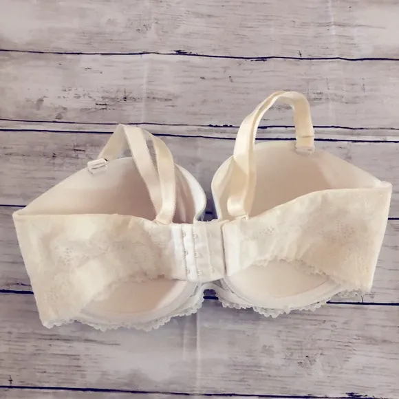 Victoria’s Secret Bridal Strapless Bra