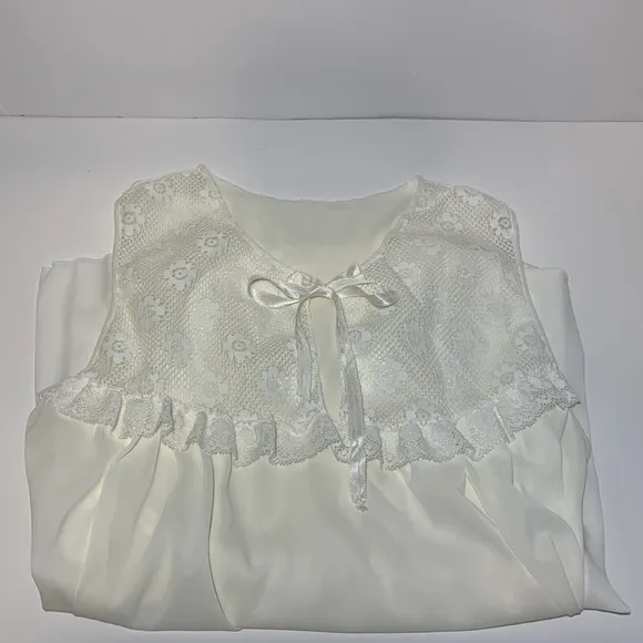 VTG Nightgown and Robe Bridal SZ Small Floral Lace Sheer Long White Lingerie